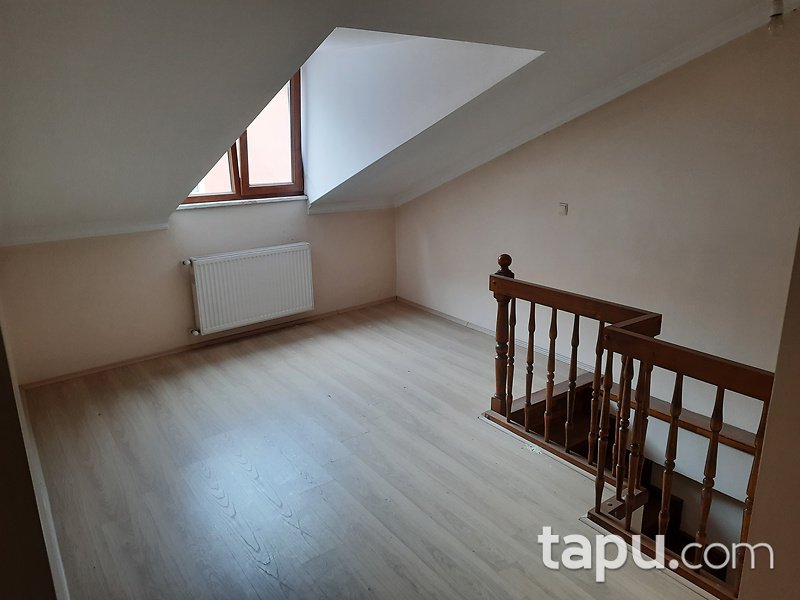 İstanbul Kağıthane Çağlayan Mahallesi'nde 127 m2 Çatı Piyesli Daire