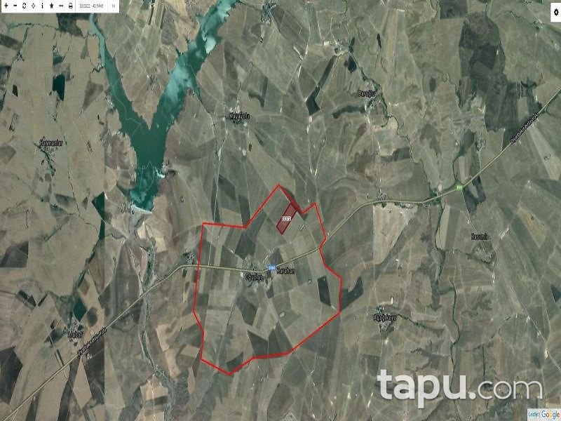 Diyarbakır Bismil Karahan Mahallesi'nde 95 Dönüm Tarla