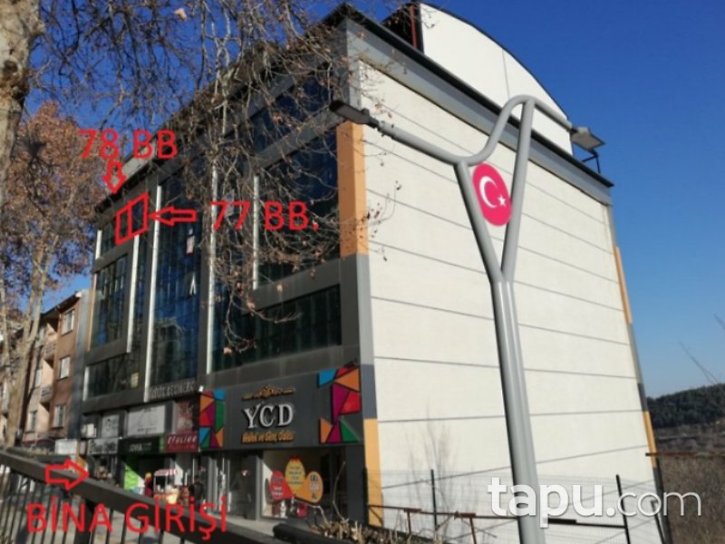 Bilecik Merkez İstiklal Mahallesi'nde 1+1 30 m2 Daire