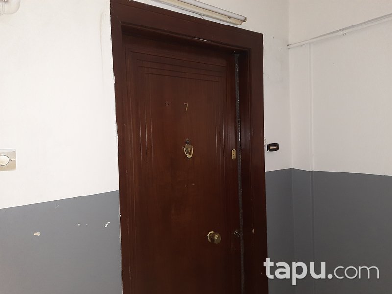 İstanbul Kadıköy Osmanağa Mahallesi'nde İskanlı 90 m2 Daire