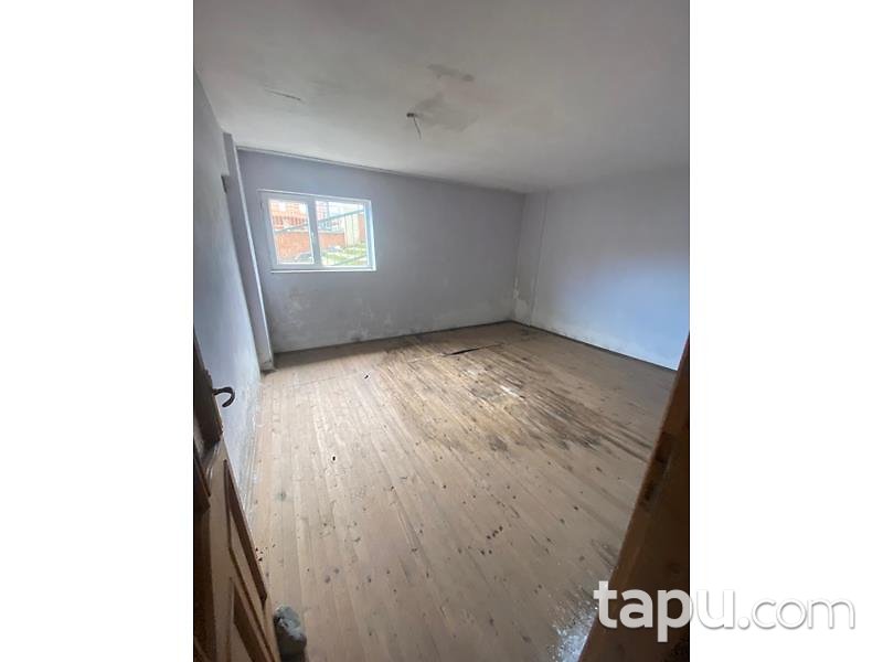 Trabzon Of Cumhuriyet Mahallesi'nde 3+1 73 m2 Daire