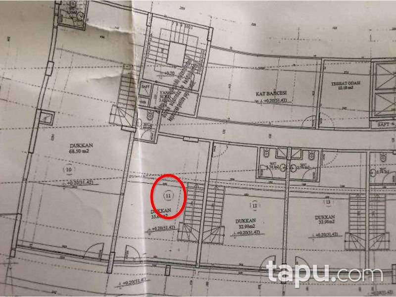 İstanbul Pendik Çelik Plaza'da 91 m2 Cadde Cepheli Asma Katlı Dükkan