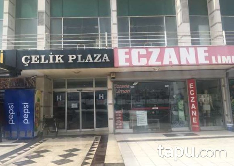 İstanbul Pendik Çelik Plaza'da 91 m2 Cadde Cepheli Asma Katlı Dükkan
