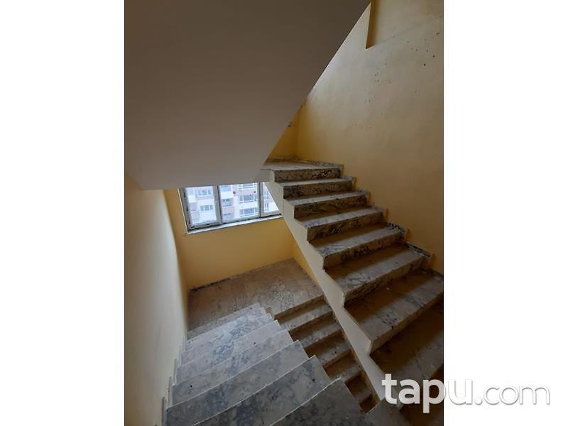 Ankara Sincan Alcı Mahallesi'nde Natamam 3+1 130 m2 Daire