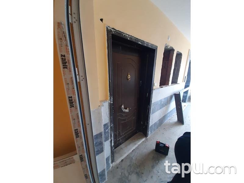 Ankara Sincan Alcı Mahallesi'nde Natamam 3+1 130 m2 Daire