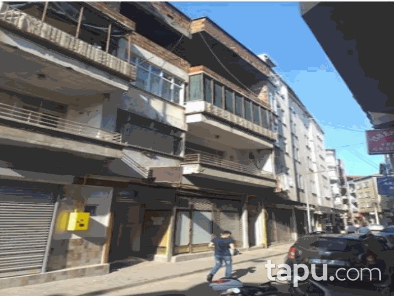 Samsun Bafra Cumhuriyet Mahallesi'nde 3+1 122 m2 Daire