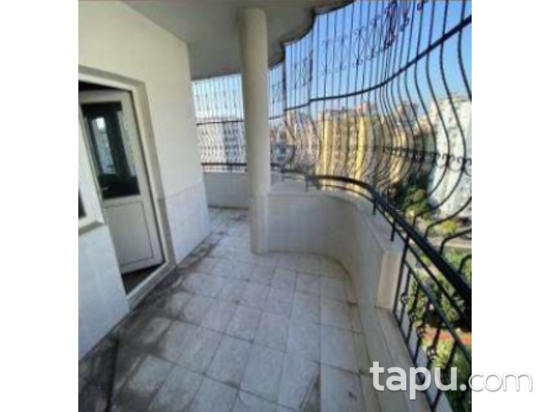 Adana Seyhan Yeşilyurt Mahallesi'nde 3+1 Daire