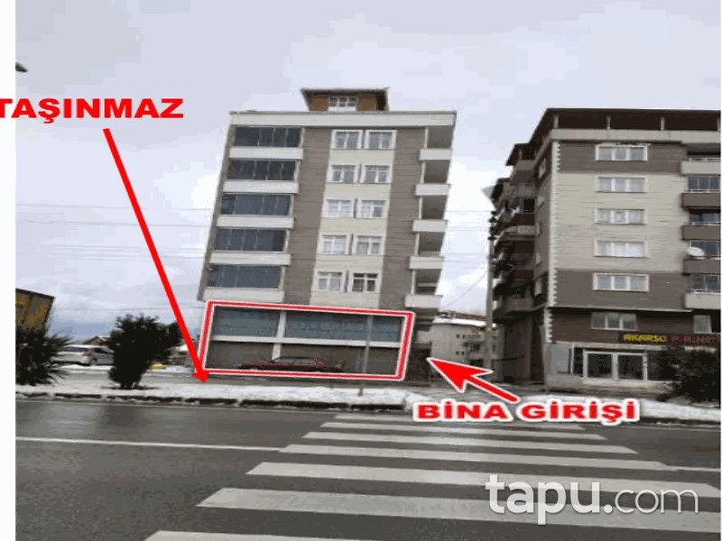 Samsun Terme Cumhuriyet Mahallesi'nde Cadde Cepheli 139 m2 Asma Katlı Dükkan