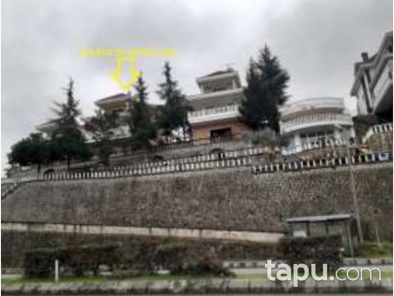 Trabzon Akçaabat Korukent Vilları'nda 4+1 Villa