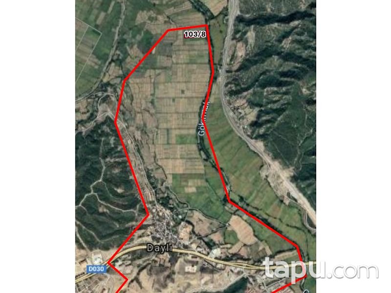 Sinop Boyabat Daylı Mahallesi'nde 7782 m2 Tarla