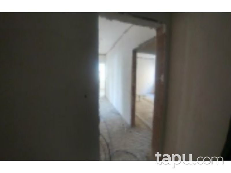 Kütahya Tavşanlı İlçesi Dağçeşme Mahallesi'nde 2+1 80 m2 Natamam Daire