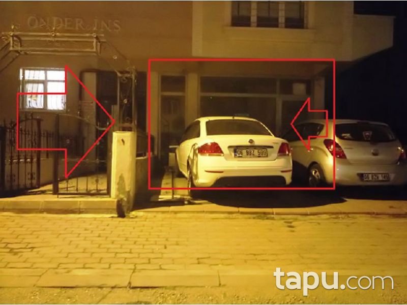 Ankara Sincan Tandoğan Mahallesi'nde 28 m2 İskanlı Dükkan