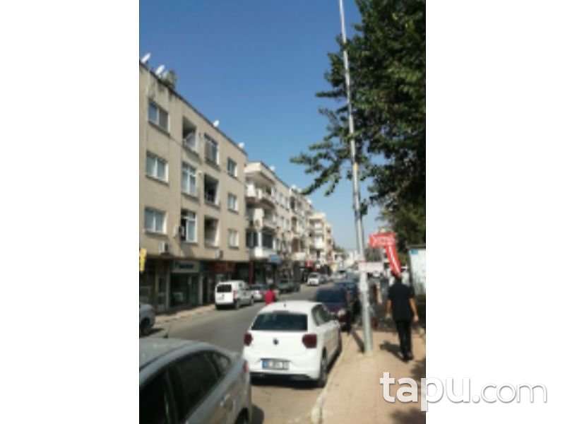 Mersin Yenişehir Bahçelievler Mahallesi'nde 3+1 110 m2 Daire