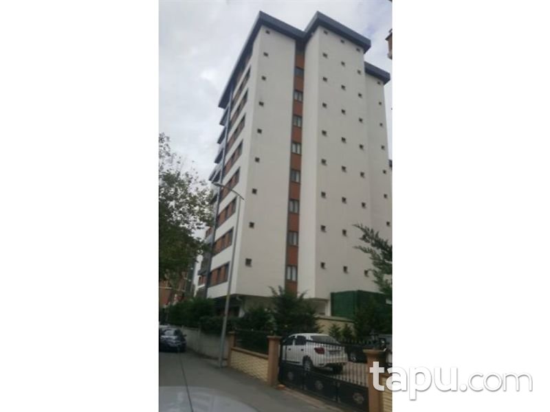 İstanbul Çekmeköy Vira Taşdelen Sitesi'nde 2+1 84 m2 Daire