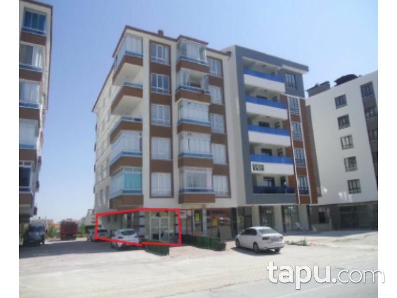 Konya Selçuklu Hanaybaşı Mahallesi'nde 149 m2 Depolu Dükkan