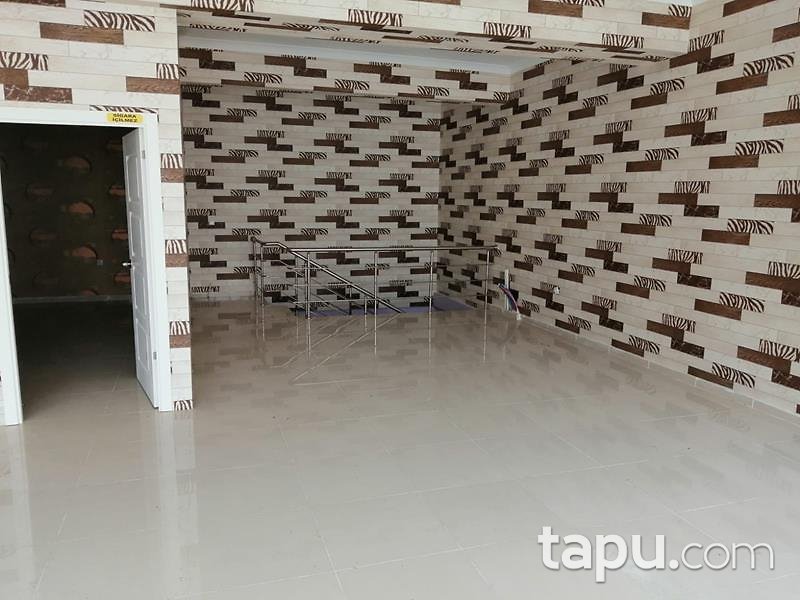 Ankara Altındağ Feridun Çelik Mahallesi'nde 176 m2 Depolu Dükkan