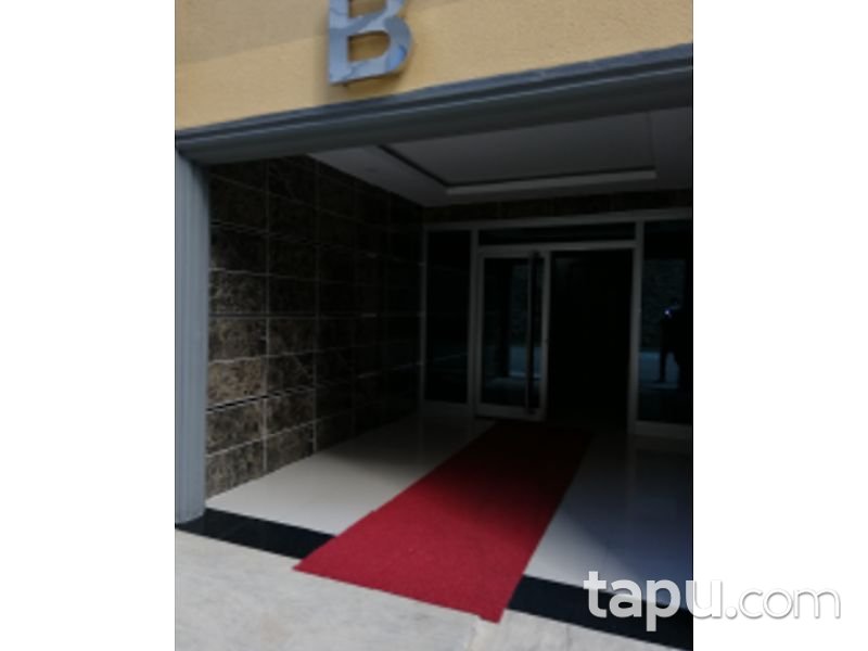 Trabzon Yomra Aquamarine Evleri'nde 3+1 155 m2 Daire