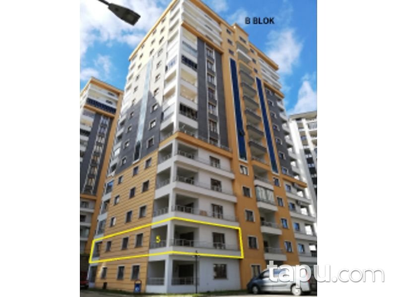 Trabzon Yomra Aquamarine Evleri'nde 3+1 155 m2 Daire
