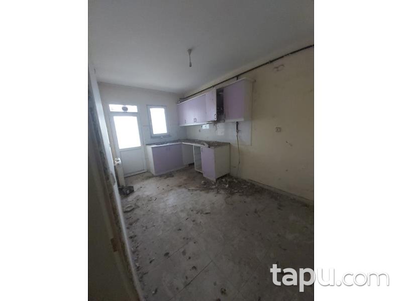 Tekirdağ Saray Aziziye Mahallesi'nde 3+1 117 m2 Daire