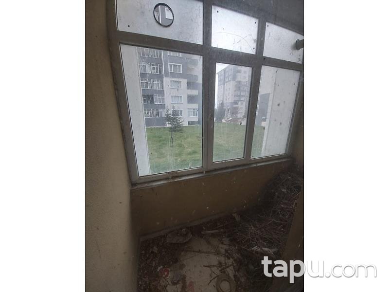 Tekirdağ Saray Aziziye Mahallesi'nde 3+1 117 m2 Daire