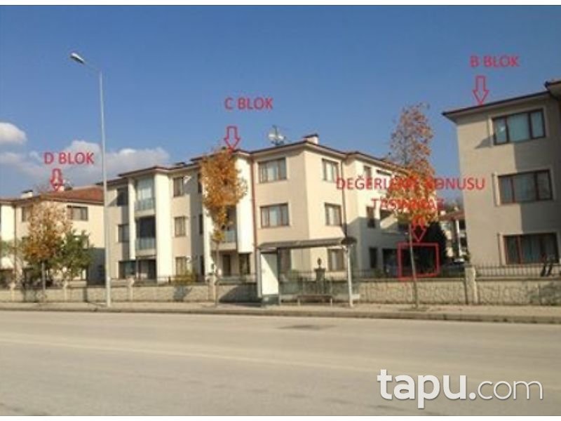 Düzce Merkez Karacahacımusa Mahallesi'nde 2+1 114 m2 Daire