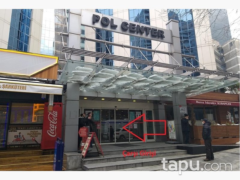 İstanbul Şişli Polat Plaza'da 45 m2 İskanlı Dükkan