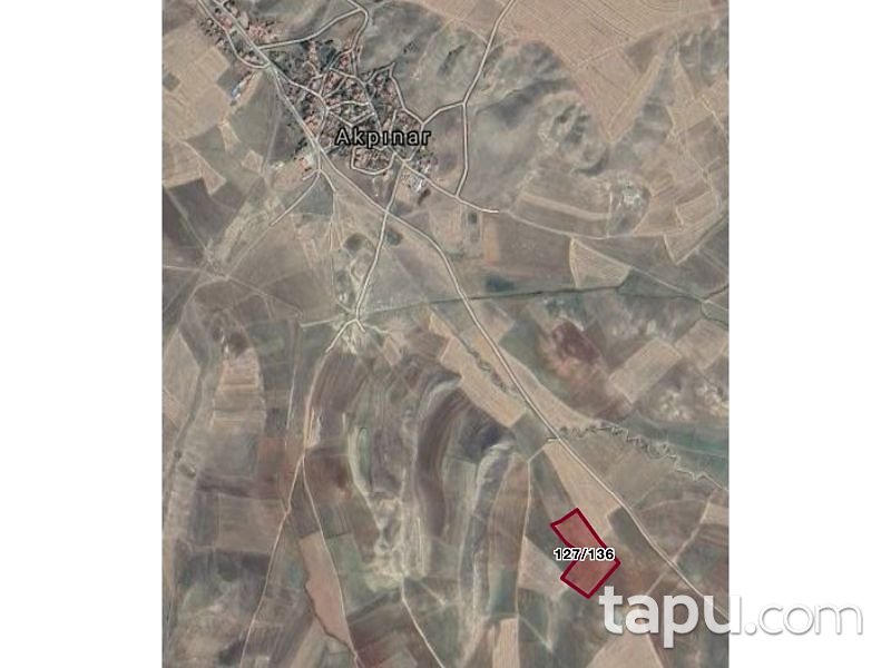 Çorum Sungurlu Akpınar Köyünde 22.383 m2 Tarla