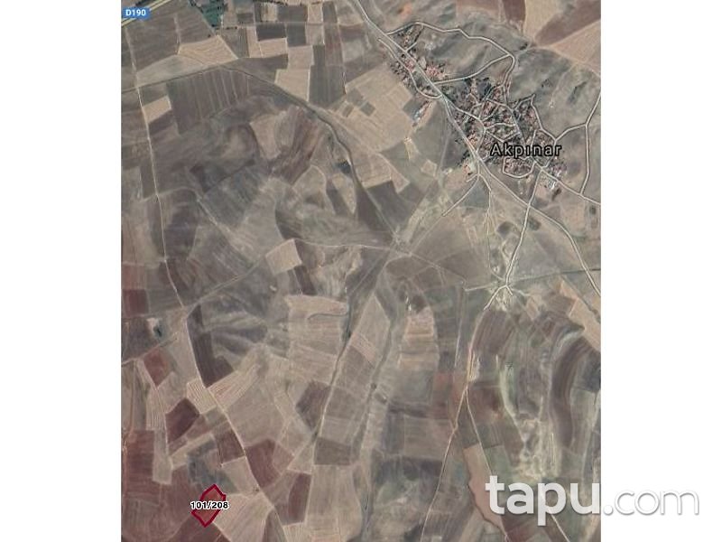 Çorum Sungurlu Akpınar Mahallesi'nde 10048 m2 Tarla