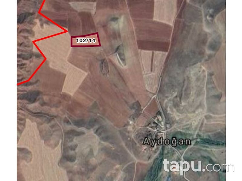Çorum Sungurlu Aydoğan Mahallesi'nde 12514 m2 Tarla