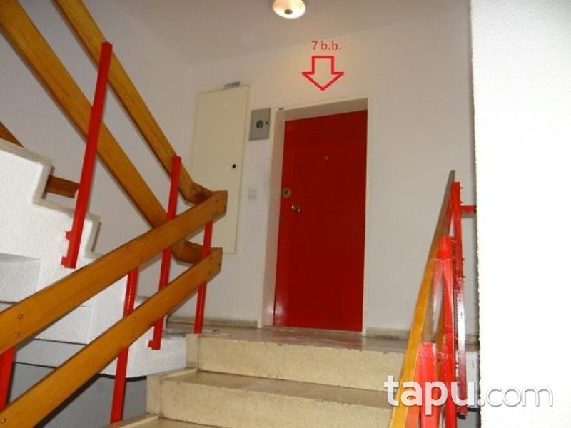 Ankara Çankaya Güzeltepe Mahallesi'nde 3+1 Daire