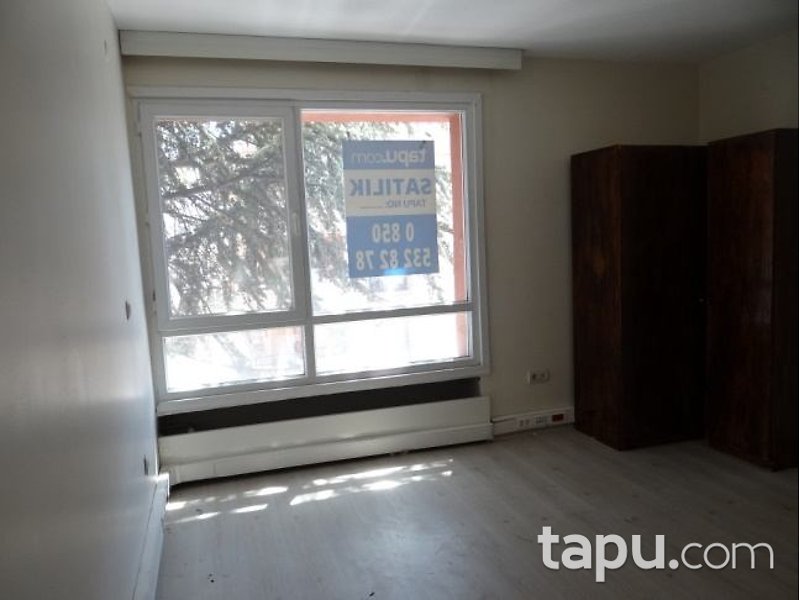 Ankara Çankaya Güzeltepe Mahallesi'nde 3+1 Daire