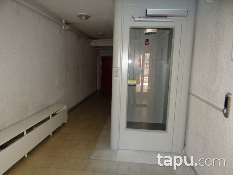 Ankara Çankaya Güzeltepe Mahallesi'nde 3+1 Daire