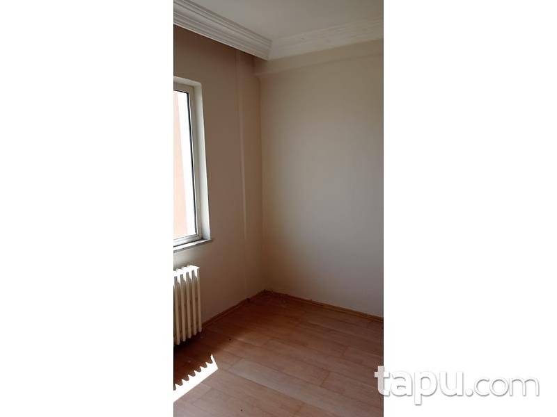 Kırklareli Merkez Cumhuriyet Mahallesi'nde 3+1 105 m2 İskanlı Daire