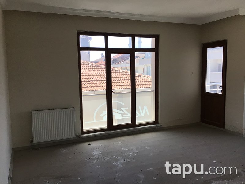 İstanbul Esenyurt Akçaburgaz Mahallesi'nde 3+1 156 m2 Teraslı Daire