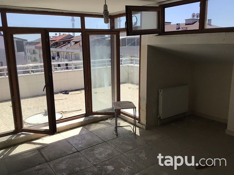 İstanbul Esenyurt Akçaburgaz Mahallesi'nde 3+1 156 m2 Teraslı Daire