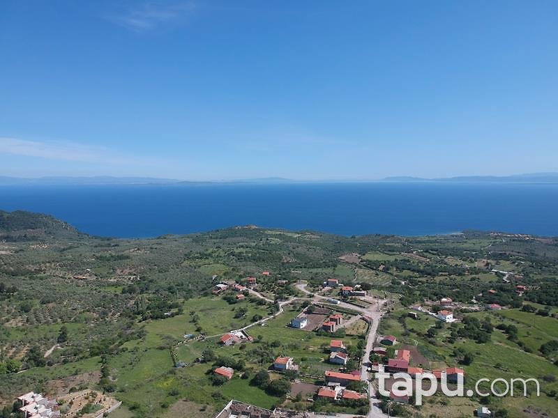Çanakkale Ayvacık Kozlu Köyü'nde Bahçeli Taş Ev