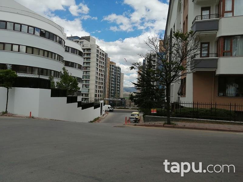 Ankara Çankaya İlkbahar Mahallesi'nde Daire