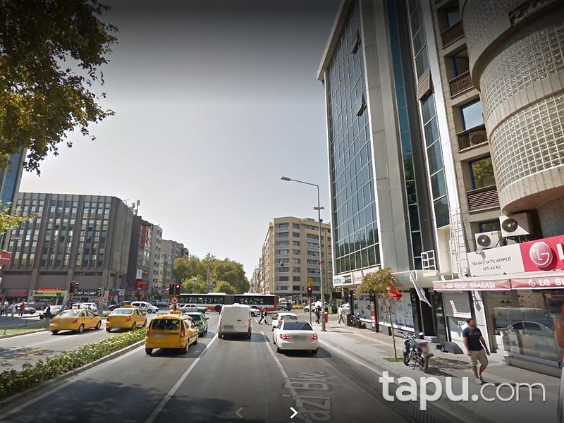 İzmir Konak Cem Çınar İşhanı'nda 87 m2 Ofis