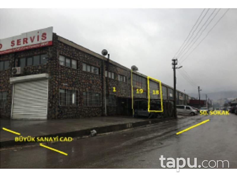 Kütahya Merkez Fuatpaşa Mahallesi'nde 120 m2 Asma Katlı Dükkan