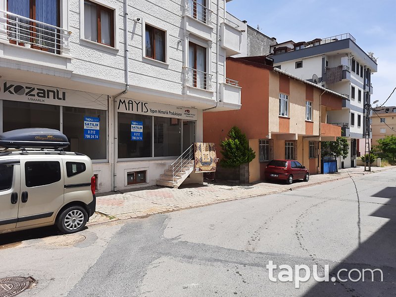 İstanbul Sancaktepe Atatürk Mahallesi'nde 63 m2 Depolu Dükkan
