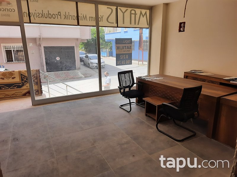 İstanbul Sancaktepe Atatürk Mahallesi'nde 63 m2 Depolu Dükkan