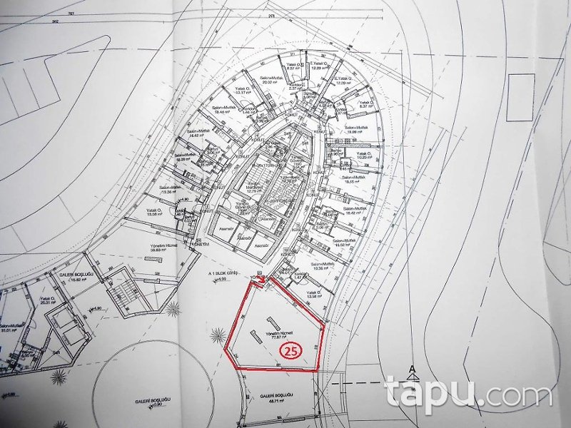 İstanbul Ataşehir Dumankaya İkon 'da 6+1 Ofis