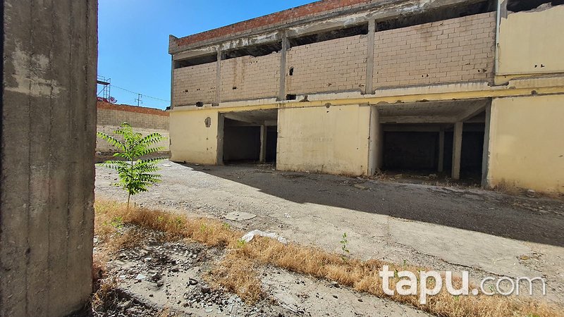 Adıyaman Merkez Altınşehir Mahallesinde Çır Çır Fabrikası ve Arsası