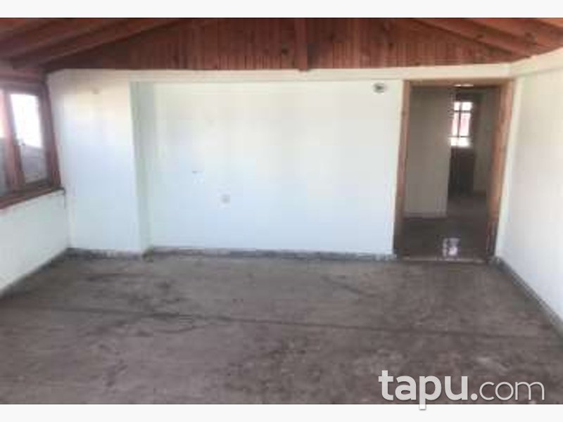 Düzce Akçakoca Yalı Mahallesi'nde 145 m2 5+1 Çatı Piyesli İskanlı Daire