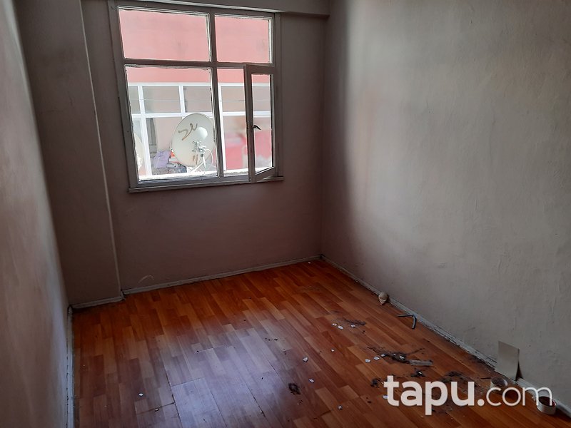 İstanbul Bahçelievler Fevzi Çakmak Mahallesi'nde 2+1 55 m2 Daire