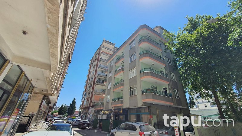 Adıyaman Merkez Yavuz Selim Mahallesi'nde 2+1 110 m2 Daire