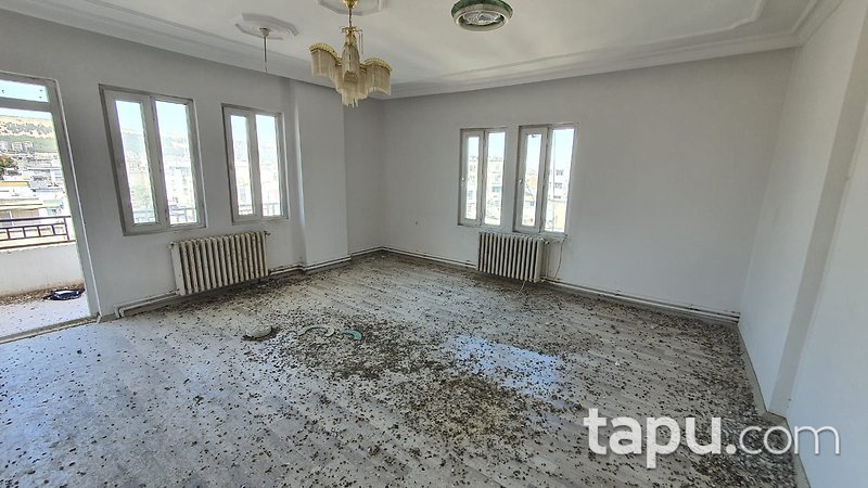 Adıyaman Merkez Yavuz Selim Mahallesi'nde 2+1 110 m2 Daire