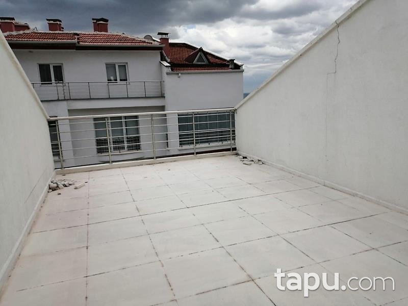 Ankara Altındağ Feridun Çelik Mahallesi'nde 6+1 210 m2 Dubleks Daire