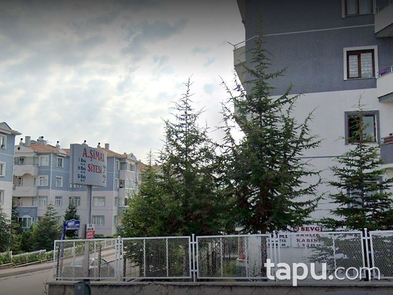 Ankara Sincan A.Şimal Sitesi'nde 3+1 İskanlı Daire