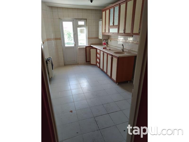 Ankara Sincan A.Şimal Sitesi'nde 3+1 İskanlı Daire